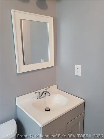 $1,250 | 724 Spruce Street, Lumberton, NC 28358