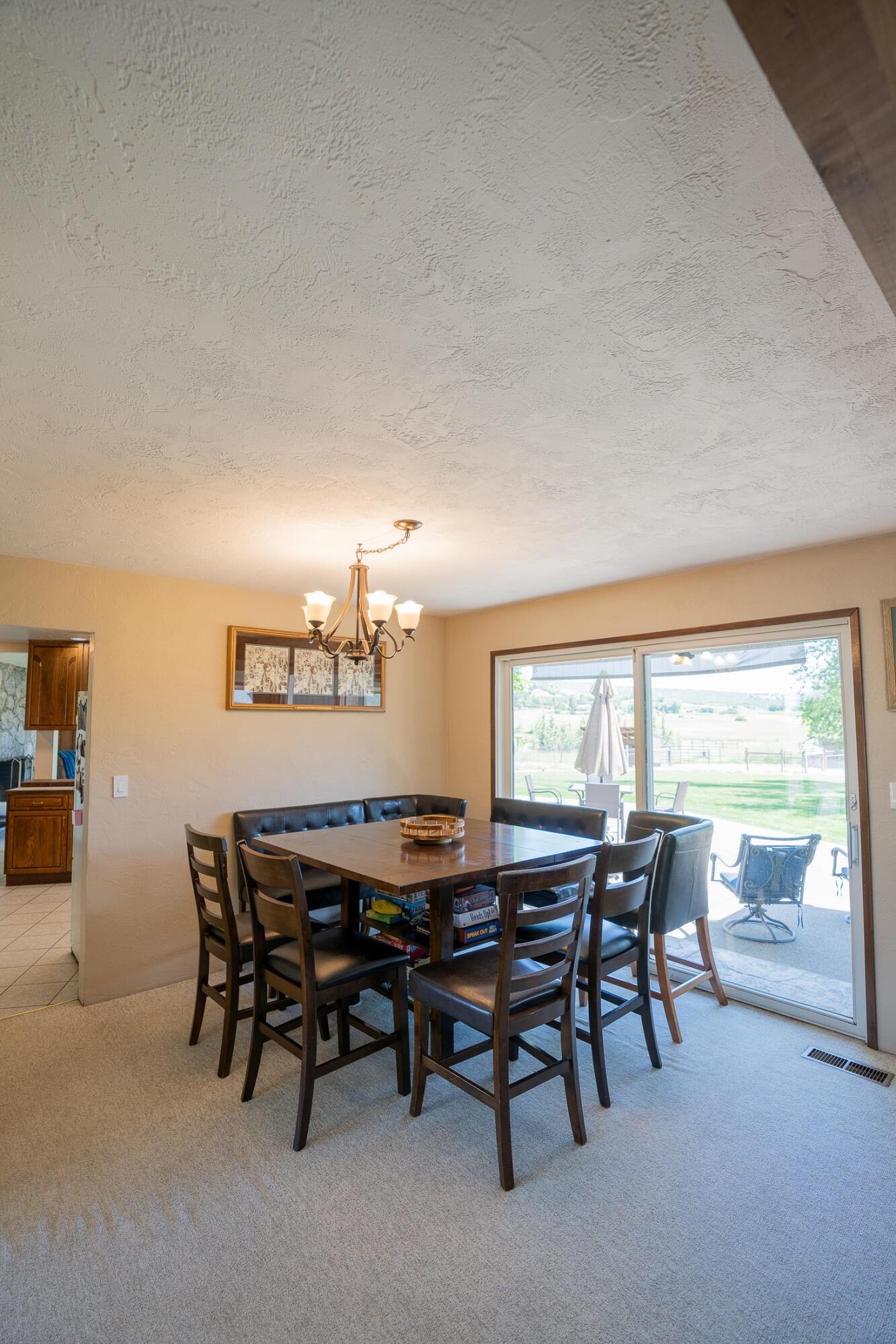 2872 Coker Butte Road Medford, OR 97504 - Photo 10 of 59 008