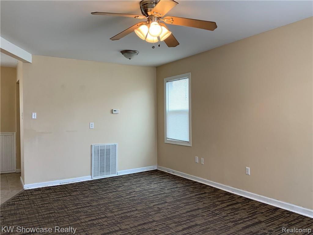 25645 Rosenbusch Boulevard Warren, MI 48089 - Photo 4 of 24