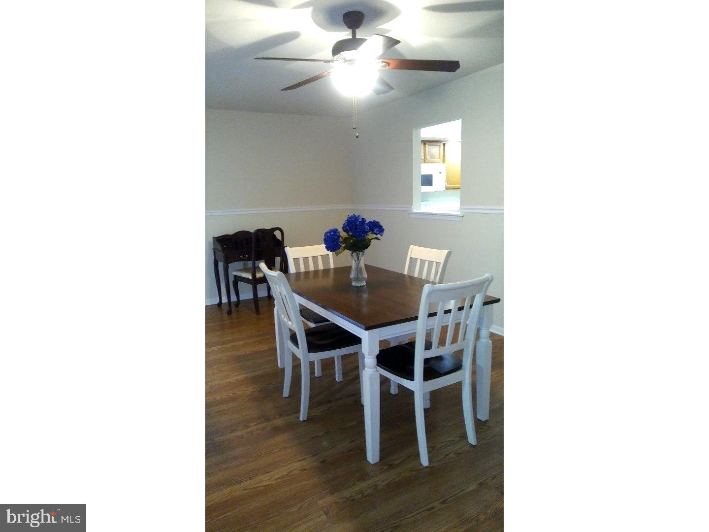 90 Stonegate Road Quakertown, PA 18951 - Photo 11 of 25 Dining Room