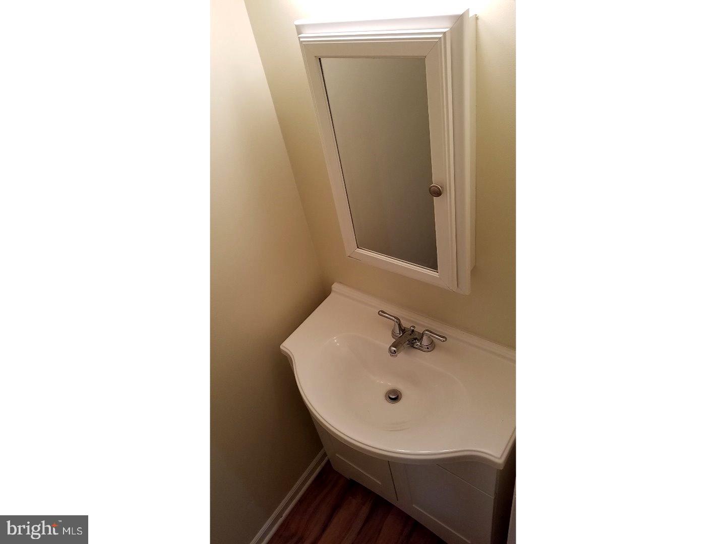 90 Stonegate Road Quakertown, PA 18951 - Photo 13 of 25 Half Bath