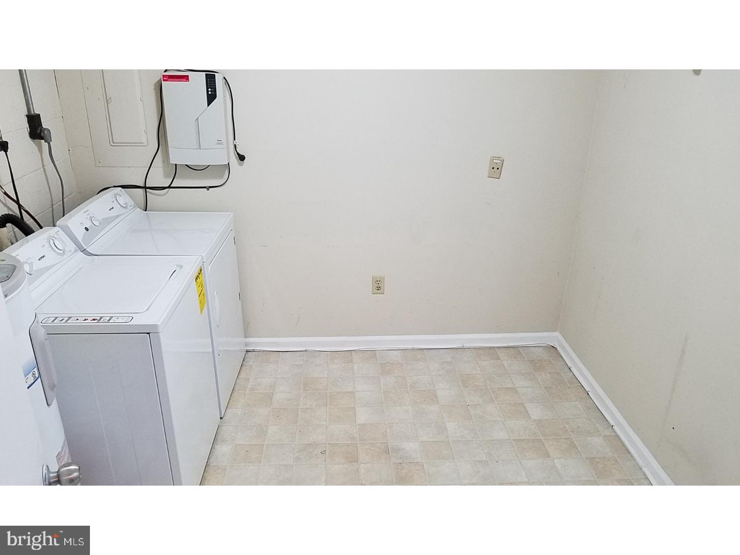 90 Stonegate Road Quakertown, PA 18951 - Photo 21 of 25 Laundry Room