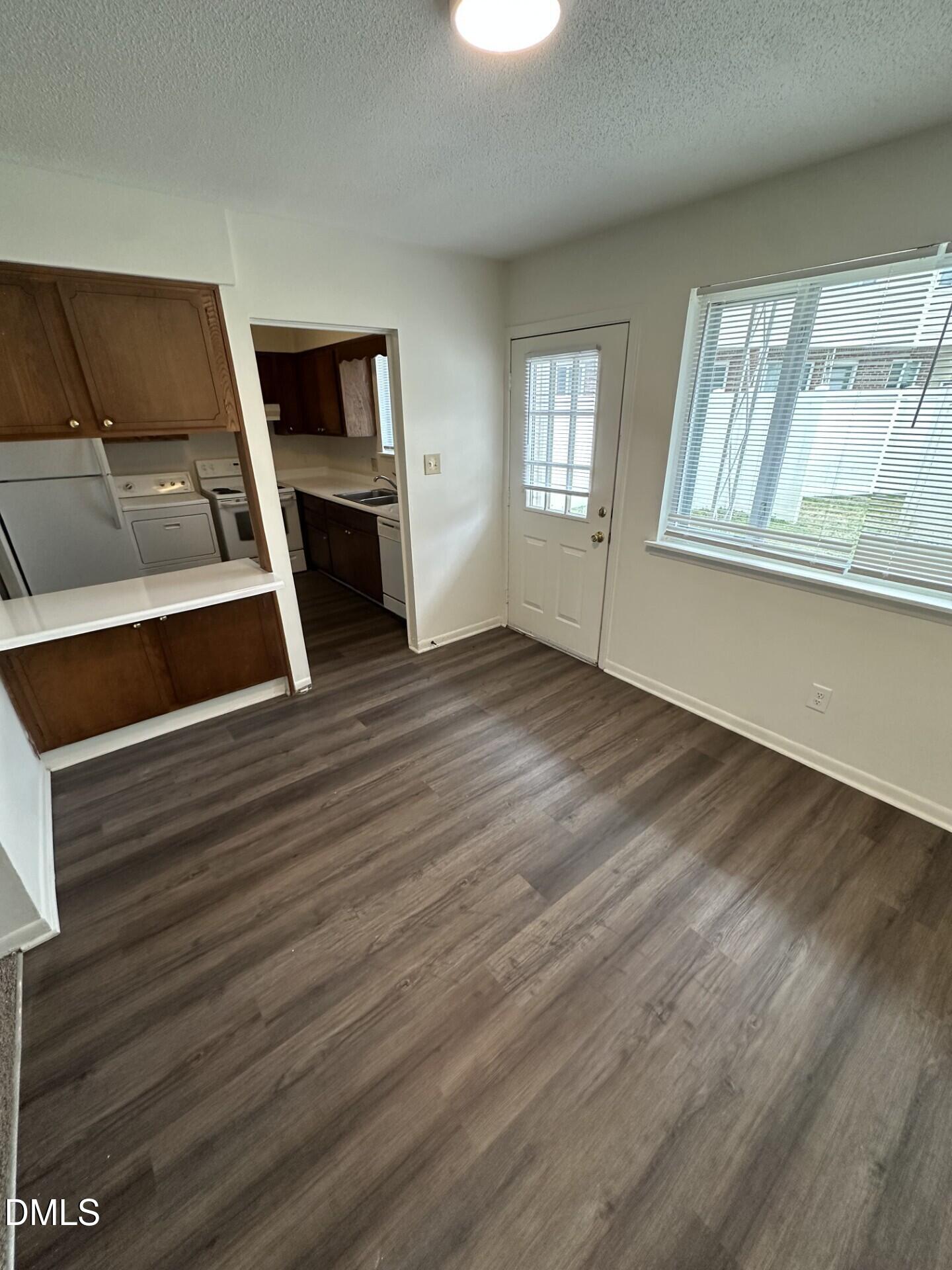 2365 Champion Court Raleigh, NC 27606 - Photo 5 of 14 5