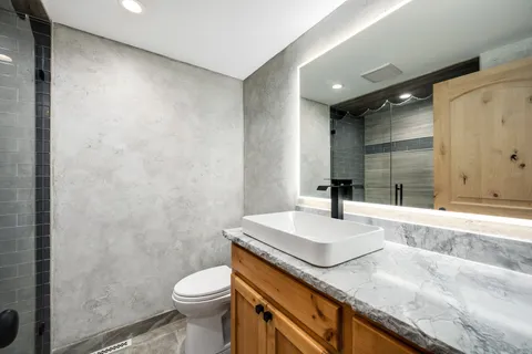 $400,000 | 540 West Belden Avenue, Unit 1C, Chicago, IL 60614