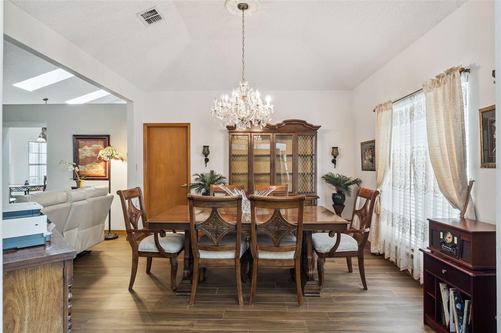 2512 Tryon Place Windermere, FL 34786 - Photo 21 of 69