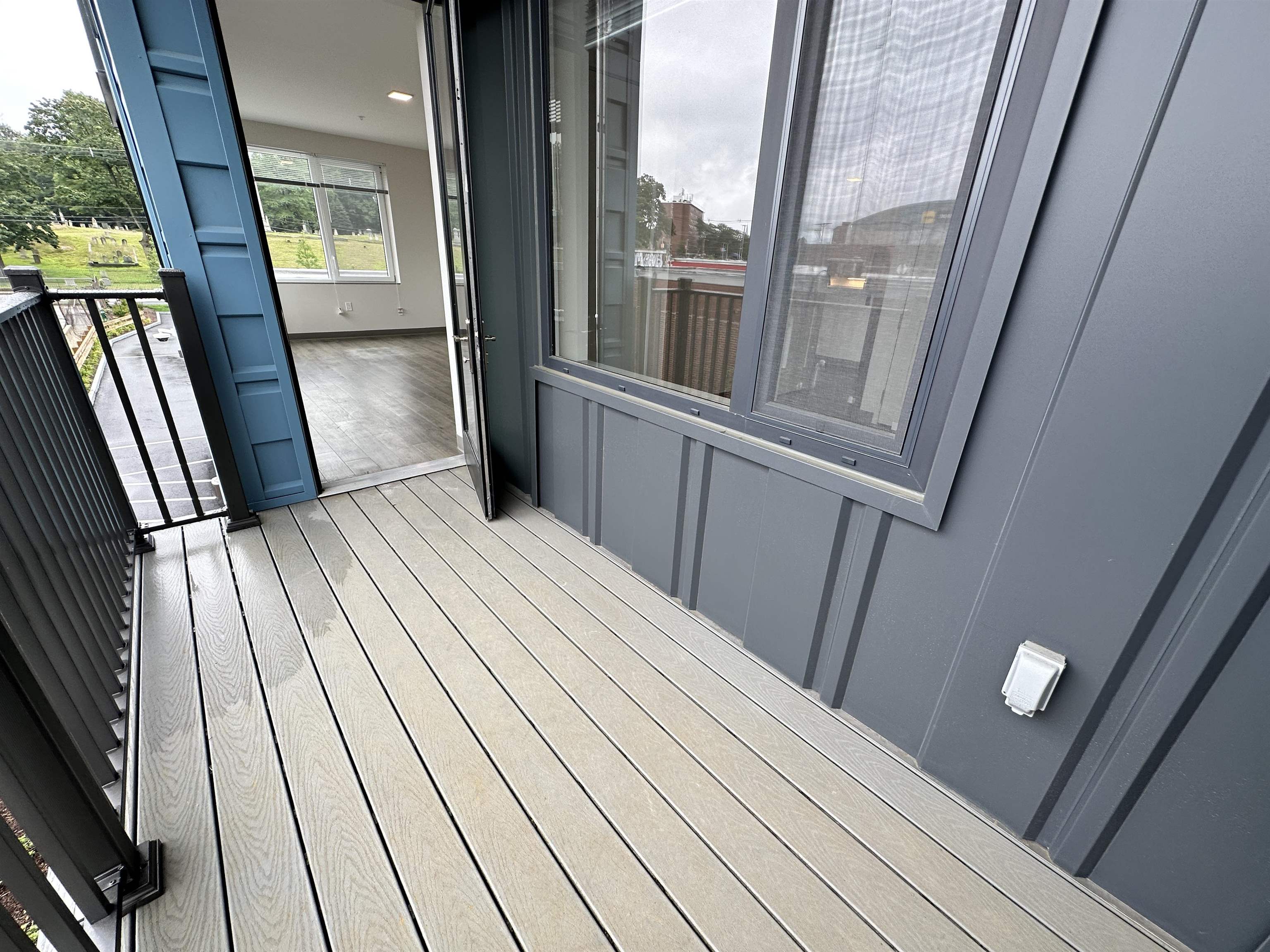 409 Elm Street, Unit 208A Manchester, NH 03101 - Photo 12 of 40