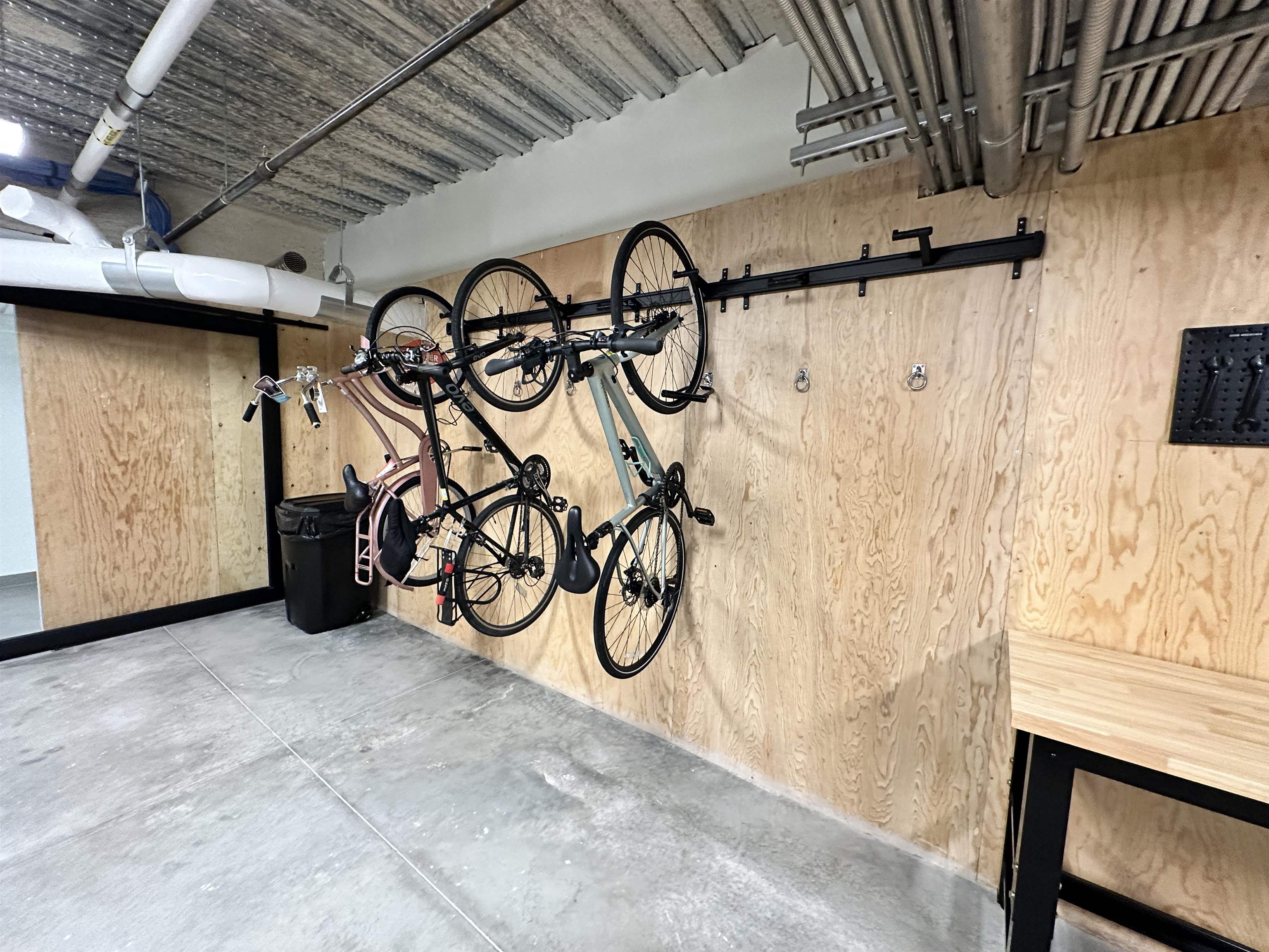 409 Elm Street, Unit 208A Manchester, NH 03101 - Photo 33 of 40