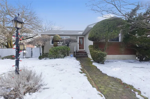 $599,000 | 3 Archer Street, Freeport, NY 11520