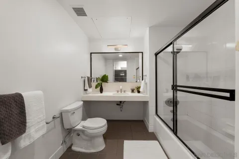 $550,000 | 350 West Ash Street, Unit 903, San Diego, CA 92101