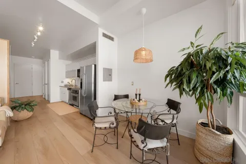 $550,000 | 350 West Ash Street, Unit 903, San Diego, CA 92101