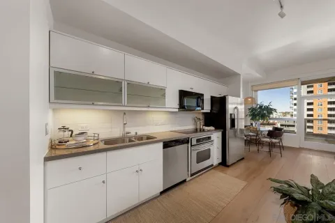 $550,000 | 350 West Ash Street, Unit 903, San Diego, CA 92101