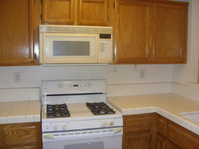 $199,900 | 4900 Dover Lane, Unit 1307, Sacramento, CA 95842