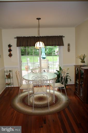 8900 Boxford Court Laurel, MD 20708 - Photo 15 of 25 Kitchen