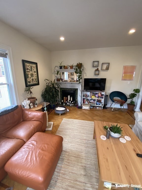 6 Westerly Street, Unit 2 Boston, MA 02130 - Photo 3 of 15