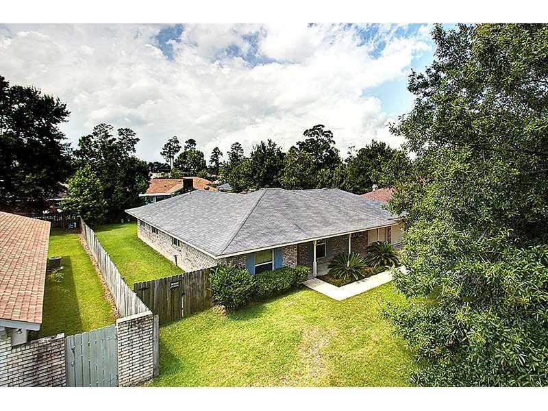 1605 Rue Miramon Slidell, LA 70458 - Photo 2 of 13 Gallery Image 2