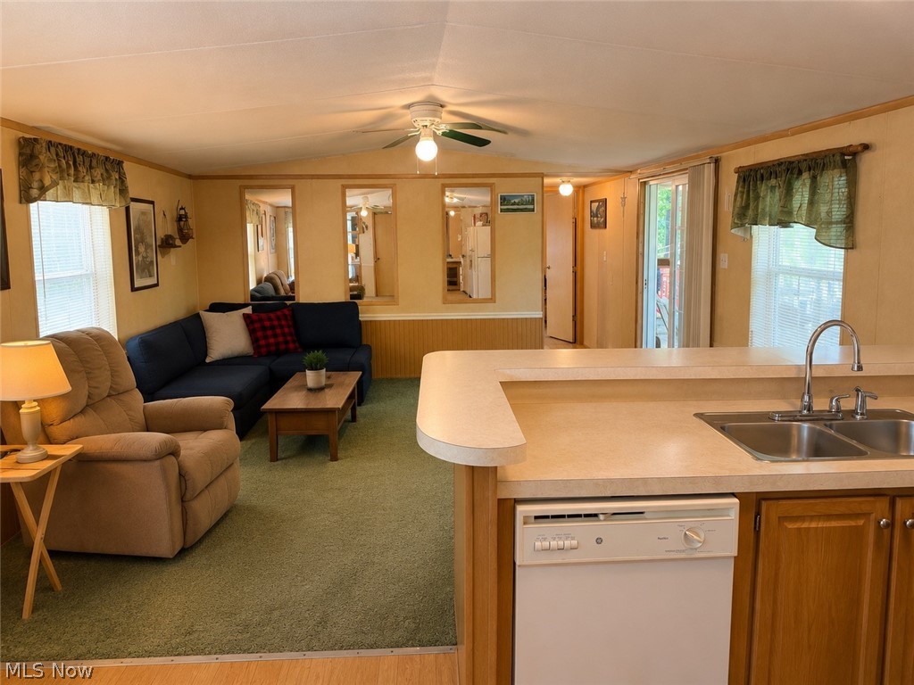 345 Tower Flat Top, WV 25841 - Photo 11 of 18