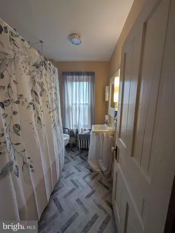 $1,900 | 106 Walnut Street, Coatesville, PA 19320