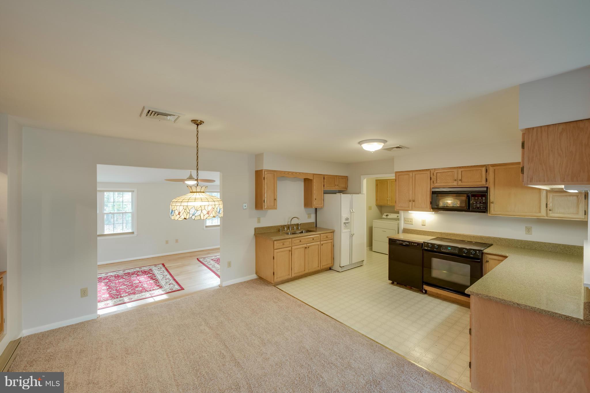 49121 Trapp Road St. Inigoes, MD 20684 - Photo 12 of 30 Family Room