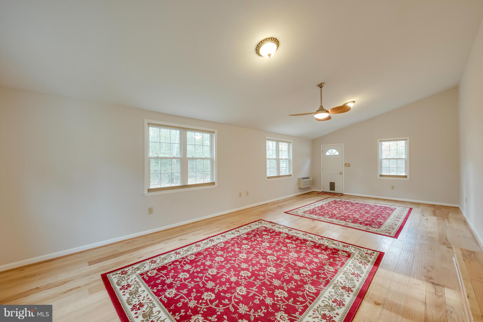 49121 Trapp Road St. Inigoes, MD 20684 - Photo 16 of 30 Family Room