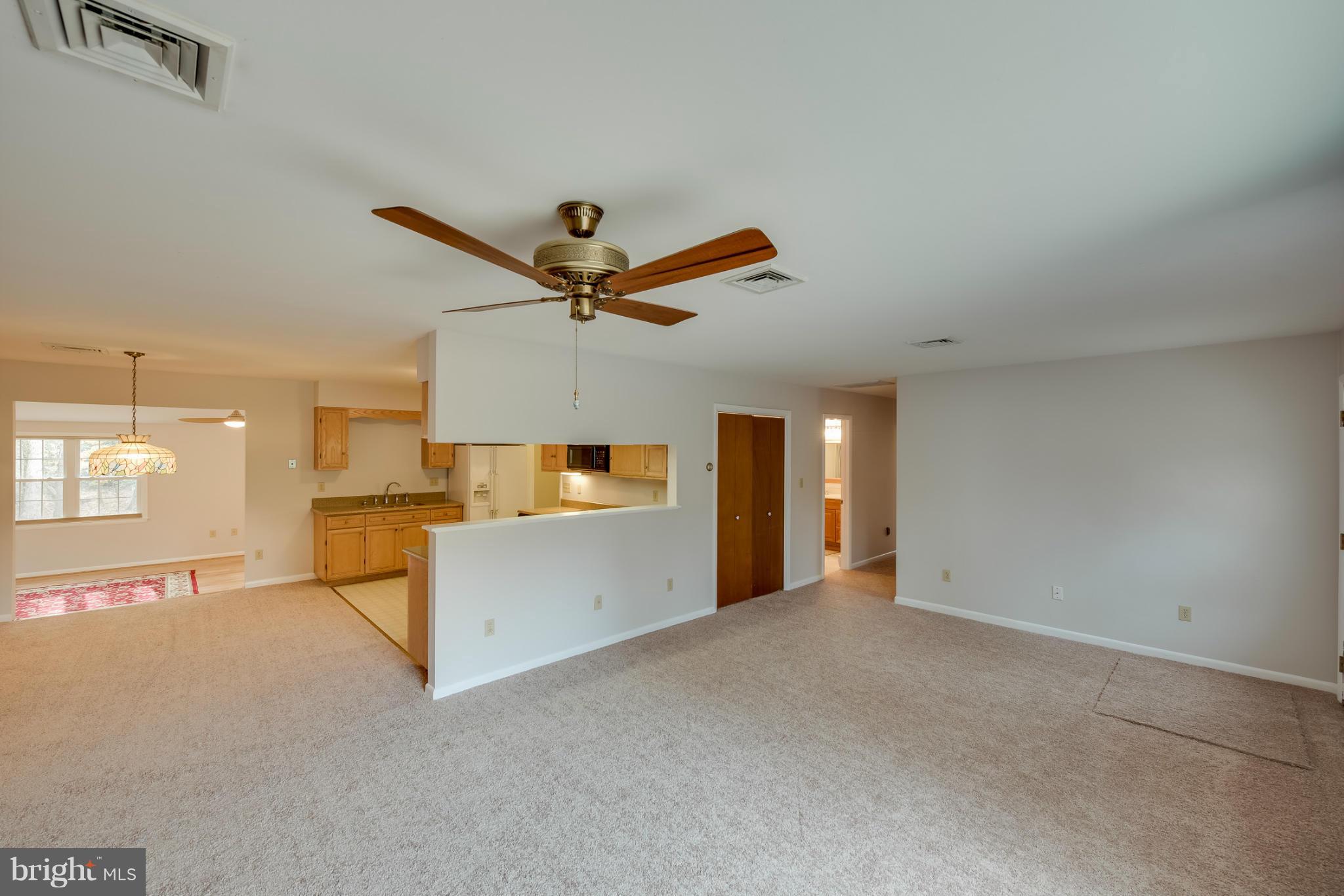 49121 Trapp Road St. Inigoes, MD 20684 - Photo 10 of 30 Family Room