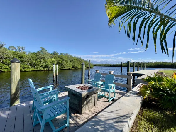 $10,000 | 8585 Southeast Palm Street, Hobe Sound, FL 33455