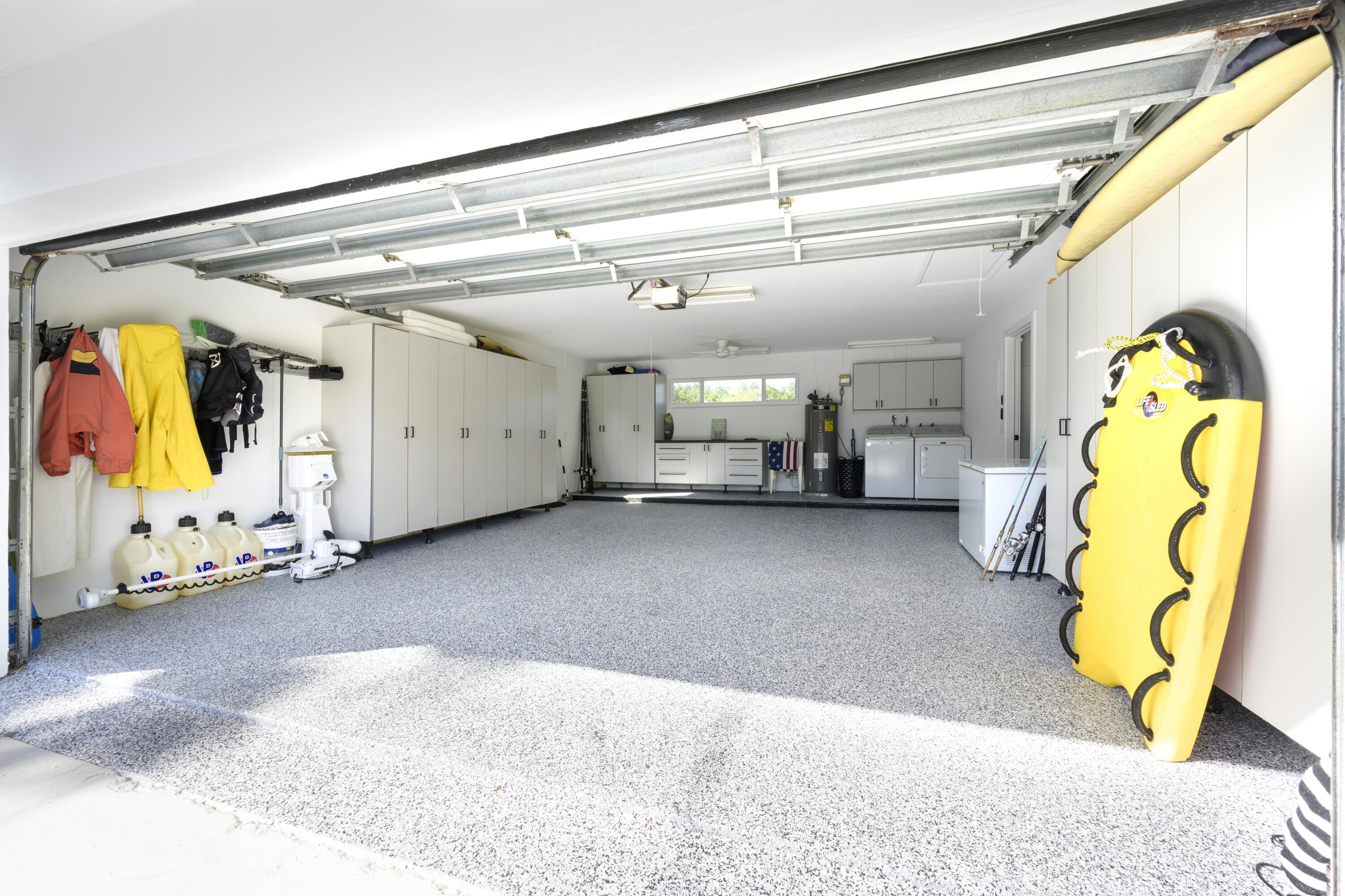 8585 Southeast Palm Street Hobe Sound, FL 33455 - Photo 36 of 43 Garage