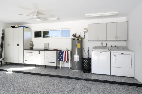 $10,000 | 8585 Southeast Palm Street, Hobe Sound, FL 33455