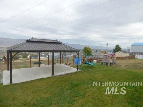 $450,000 | 2710 Scenic Hills Drive, Clarkston, WA 99403