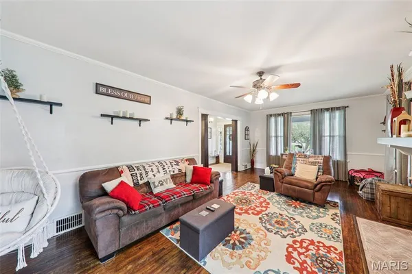 $190,000 | 615 North Montgomery Avenue, Litchfield, IL 62056