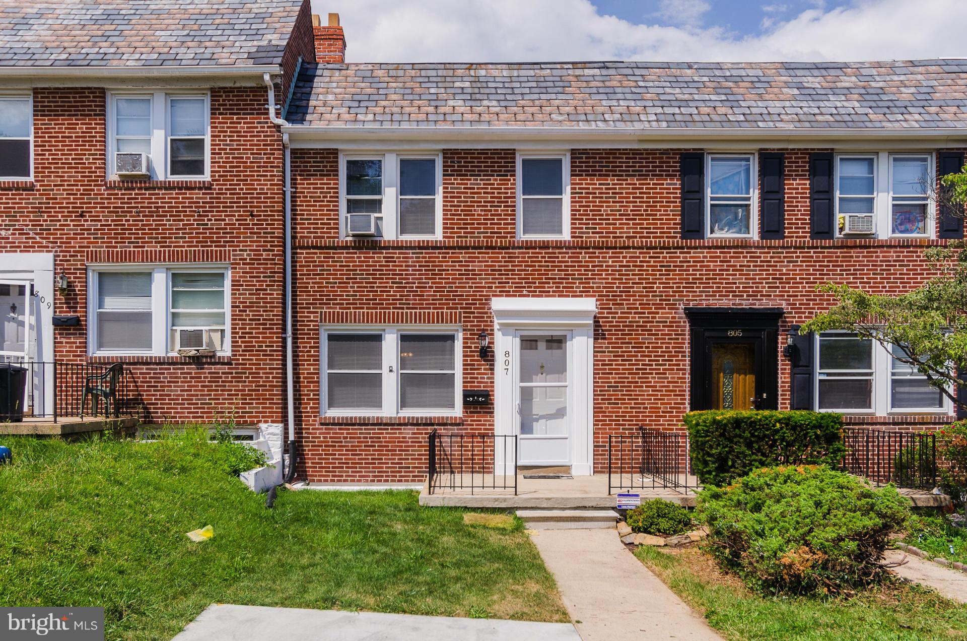 807 Braeside Road Baltimore, MD 21229 - Photo 28 of 30 Exterior (Front)