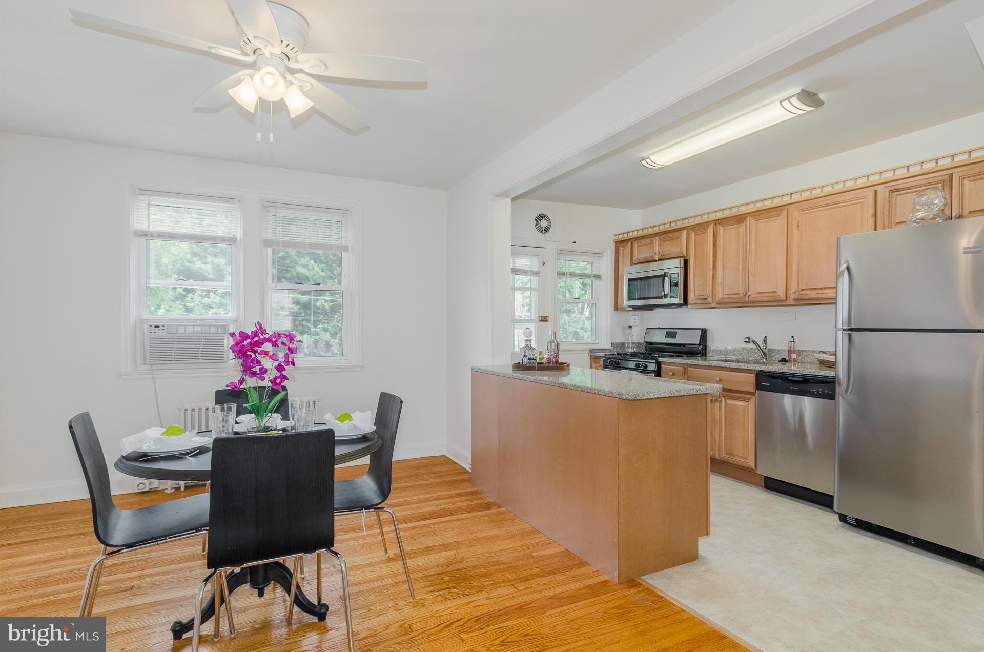 807 Braeside Road Baltimore, MD 21229 - Photo 6 of 30 Dining Room
