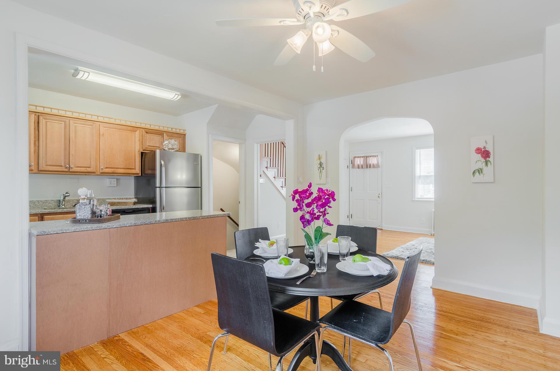 807 Braeside Road Baltimore, MD 21229 - Photo 7 of 30 Dining Room