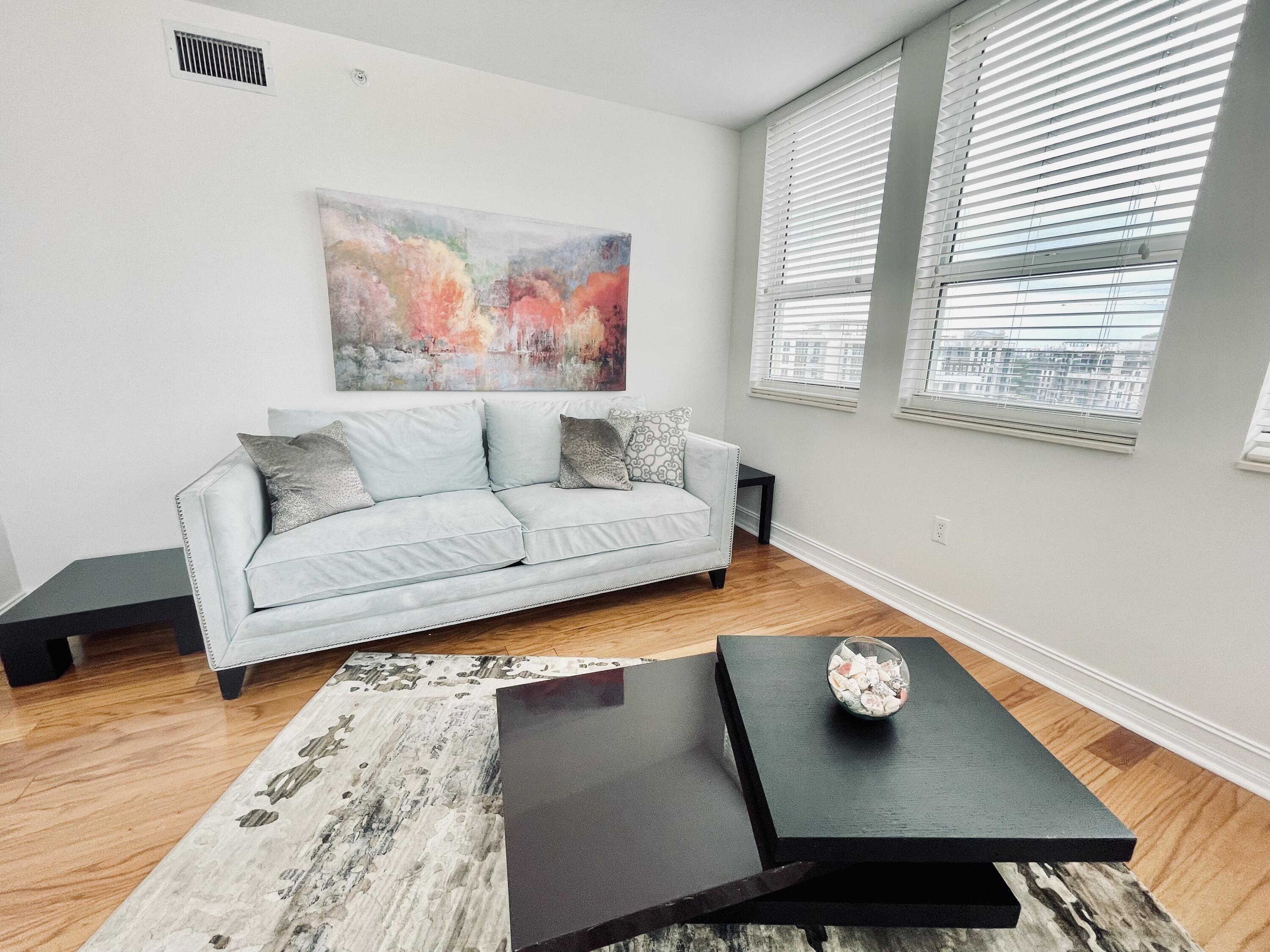 99 Southeast Mizner Boulevard, Unit PH29 Boca Raton, FL 33432 - Photo 17 of 42 Den