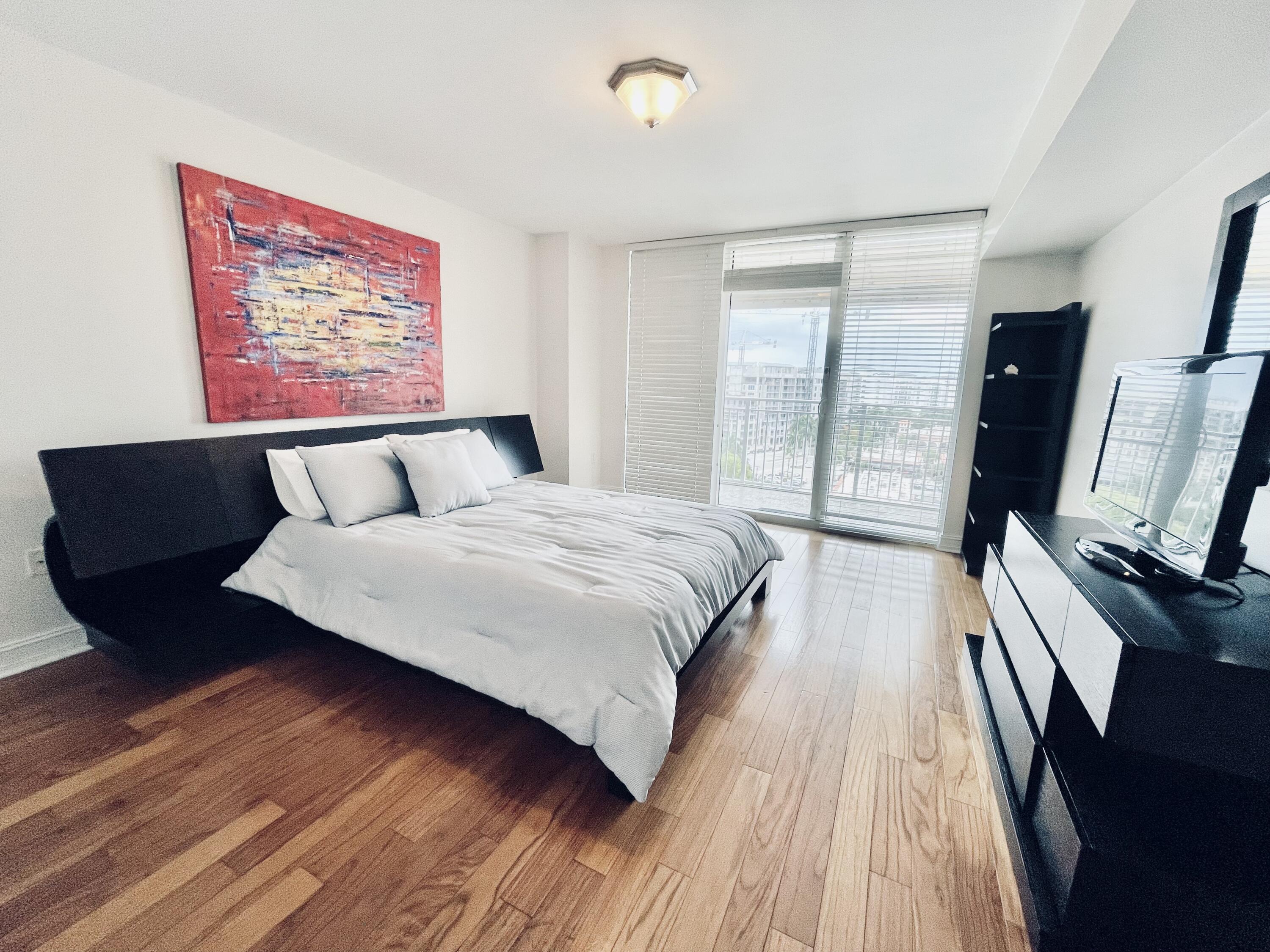 99 Southeast Mizner Boulevard, Unit PH29 Boca Raton, FL 33432 - Photo 20 of 42 2nd Bedroom