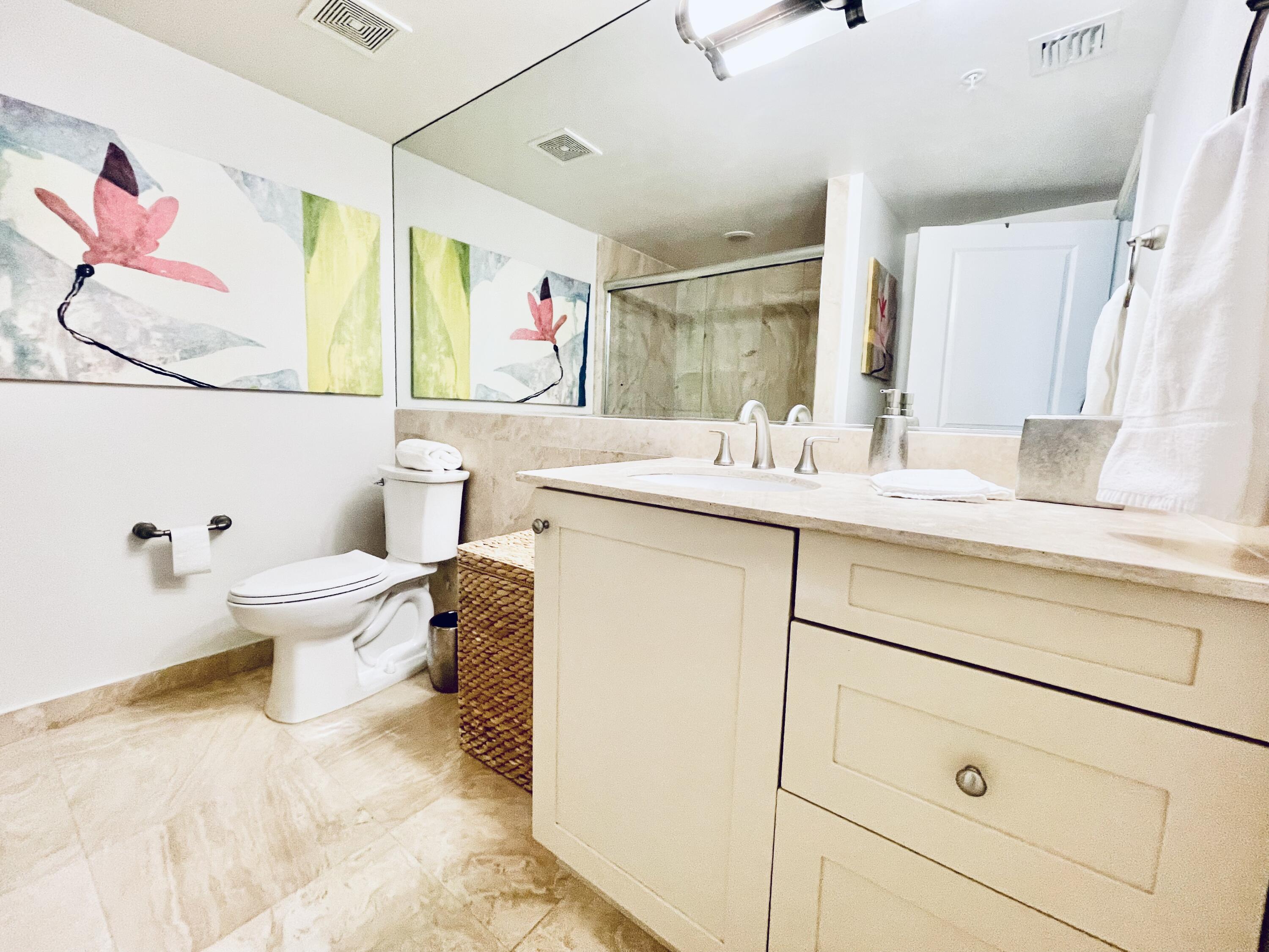 99 Southeast Mizner Boulevard, Unit PH29 Boca Raton, FL 33432 - Photo 21 of 42 2nd Bath