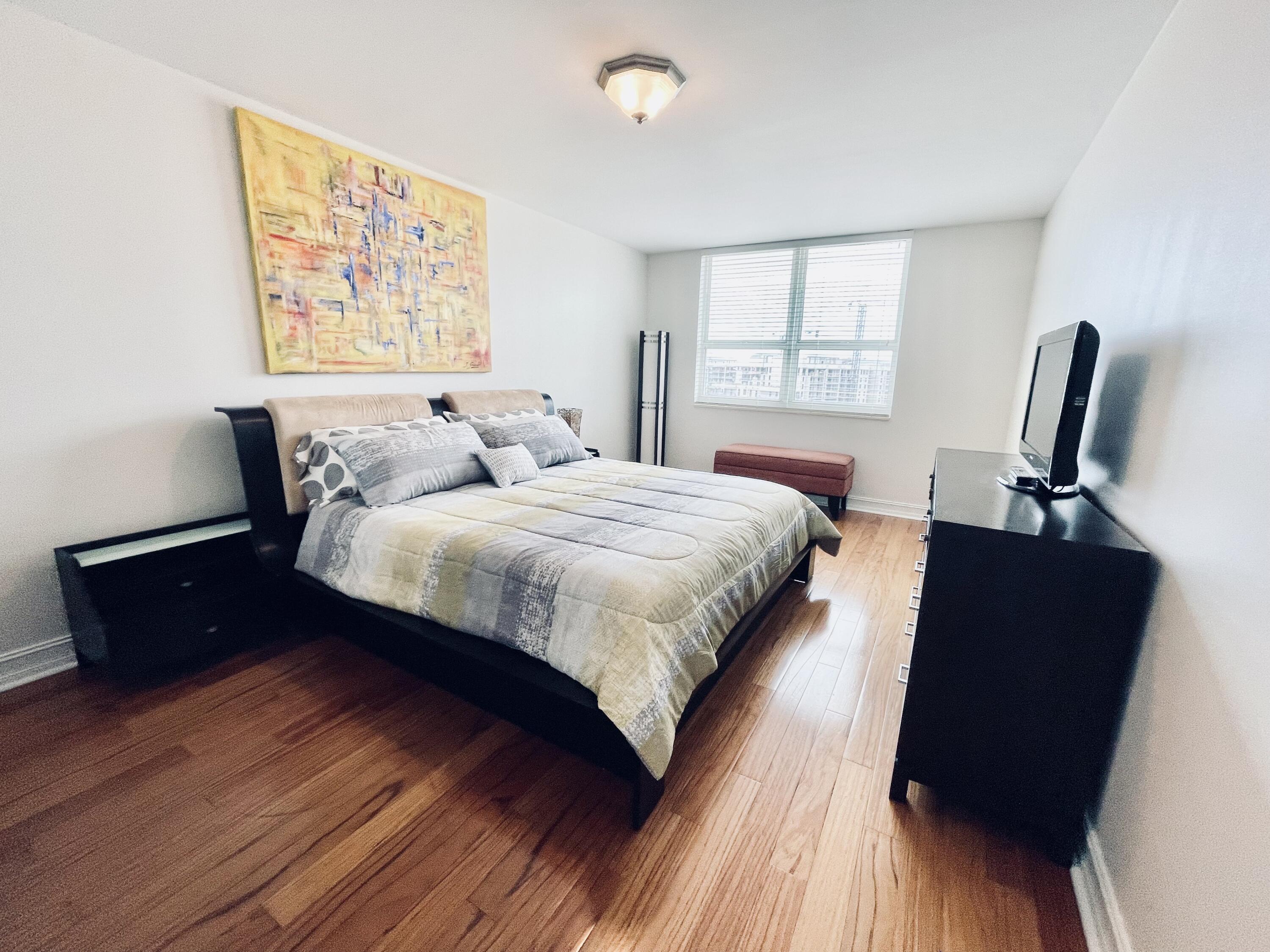 99 Southeast Mizner Boulevard, Unit PH29 Boca Raton, FL 33432 - Photo 22 of 42 3rd Bedroom-2nd Primary Bedroom