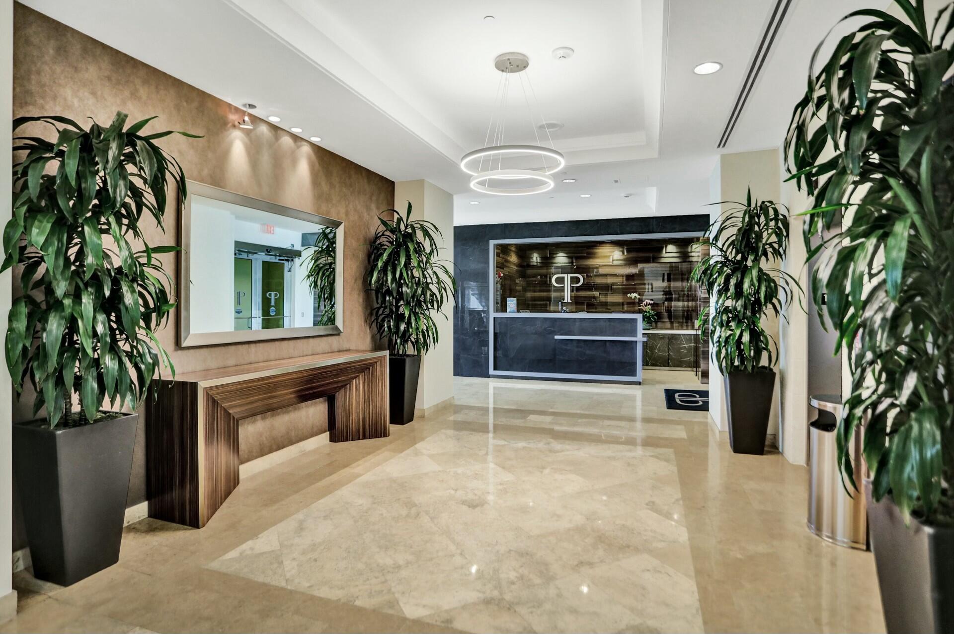 99 Southeast Mizner Boulevard, Unit PH29 Boca Raton, FL 33432 - Photo 27 of 42 Lobby