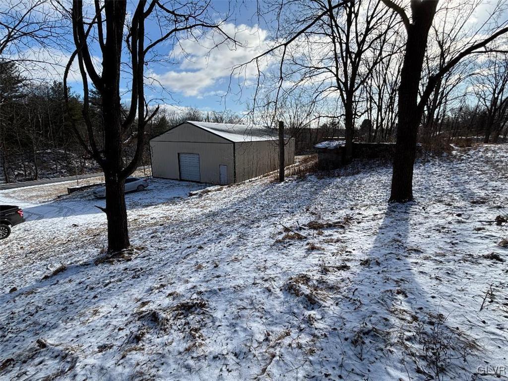 899 Browntown Road Nazareth, PA 18064 - Photo 10 of 10 a backyard of a house with lots of green space