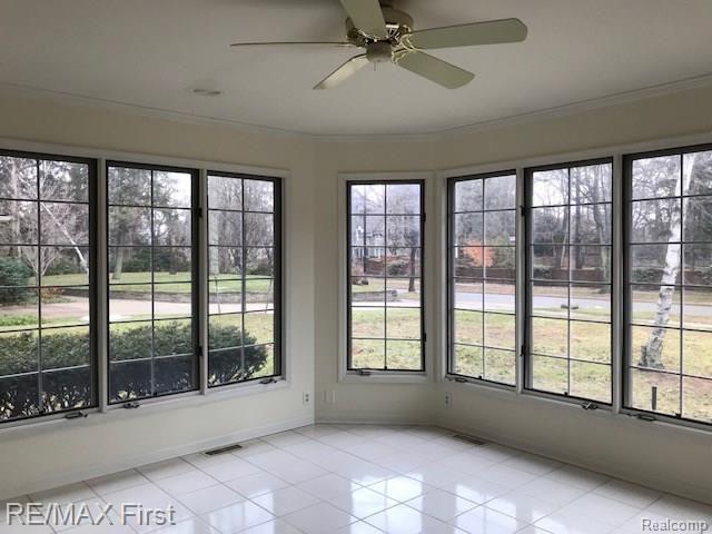 207 Lewiston Road Grosse Pointe Farms, MI 48236 - Photo 6 of 32