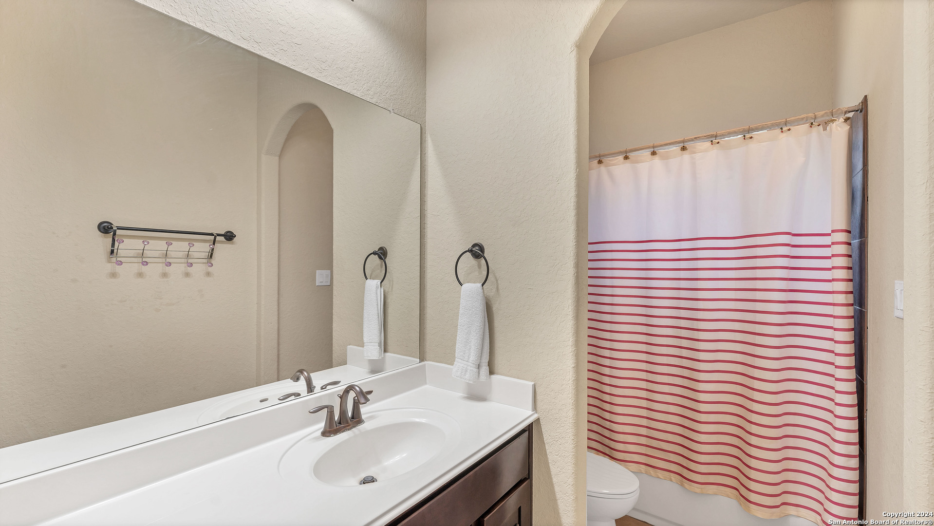 3922 Key W Way Converse, TX 78109 - Photo 29 of 38