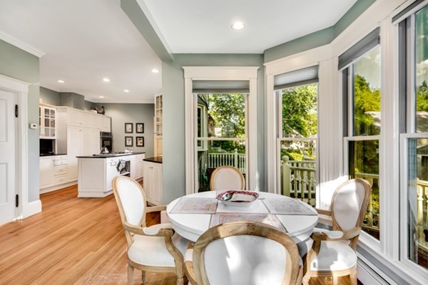 18 Calumet Road Winchester, MA 01890 - Photo 12 of 30