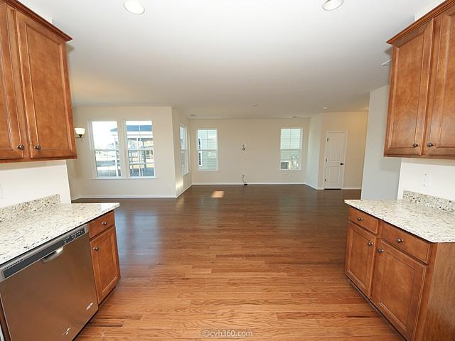 308 Saucer Road Summerville, SC 29486 - Photo 8 of 24 06