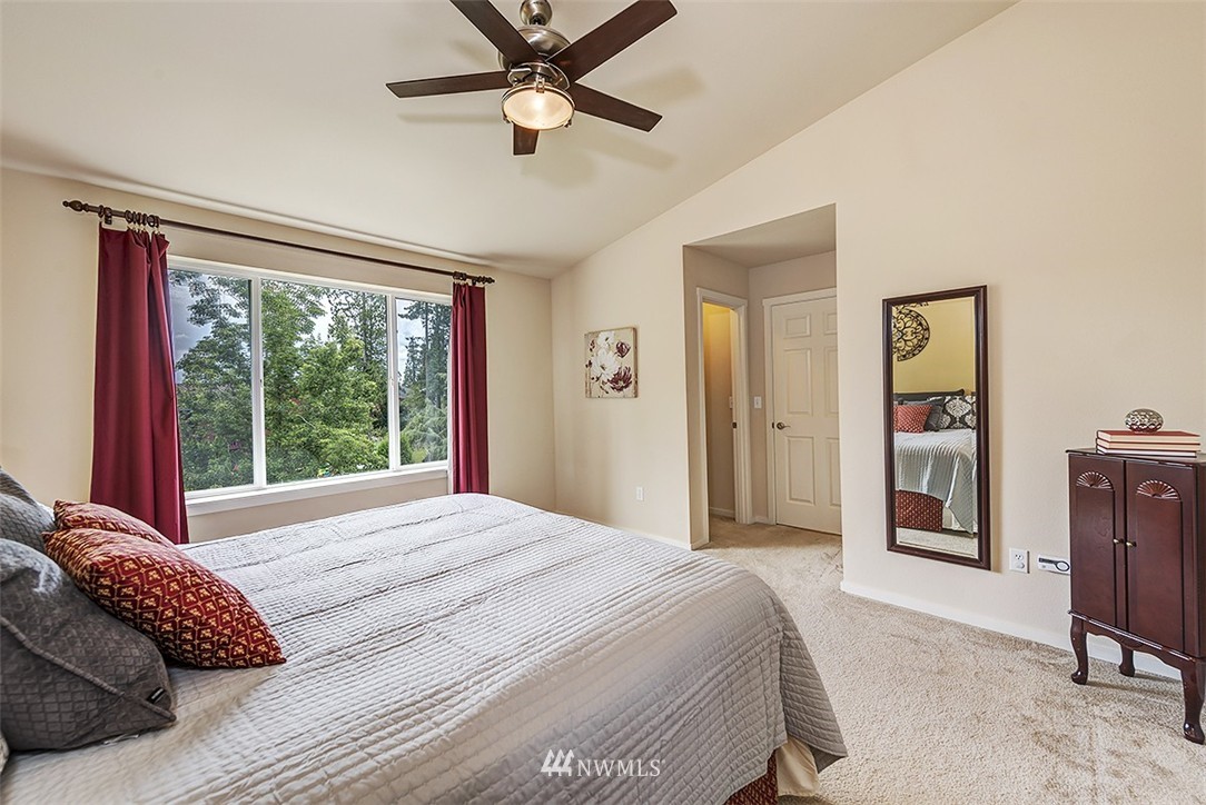 4018 212th Place Southeast Bothell, WA 98021 - Photo 14 of 24
