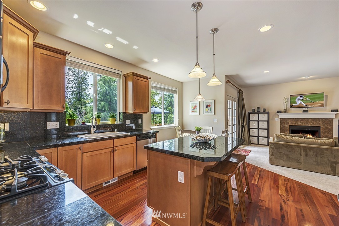 4018 212th Place Southeast Bothell, WA 98021 - Photo 7 of 24