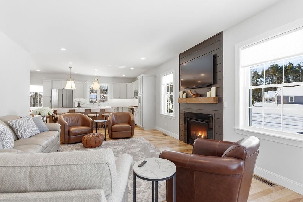 17 Sage Drive, Unit 22 Hampton, NH 03842 - Photo 4 of 51