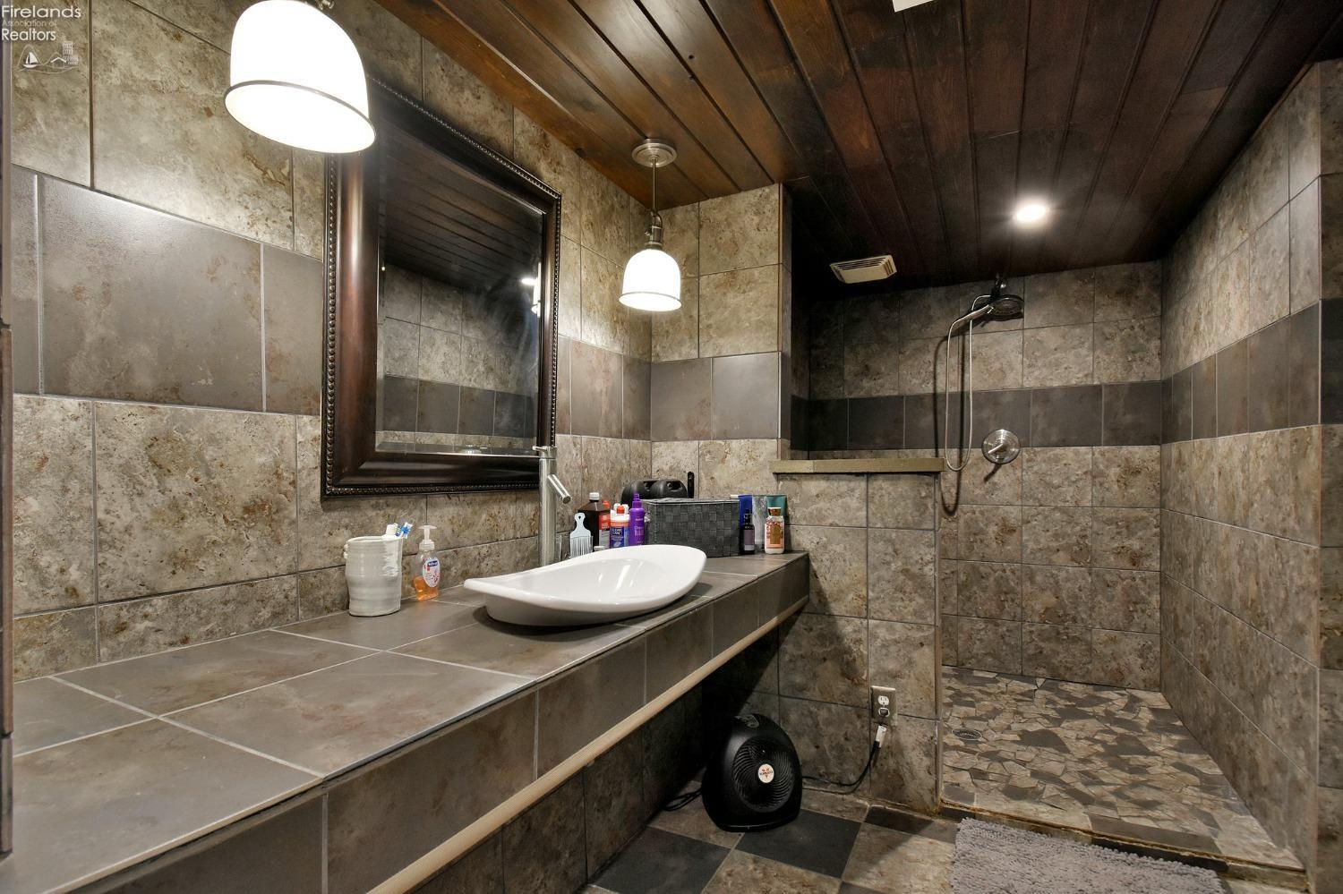 5598 Baker Road Tiro, OH 44887 - Photo 27 of 35 Gallery Image 27