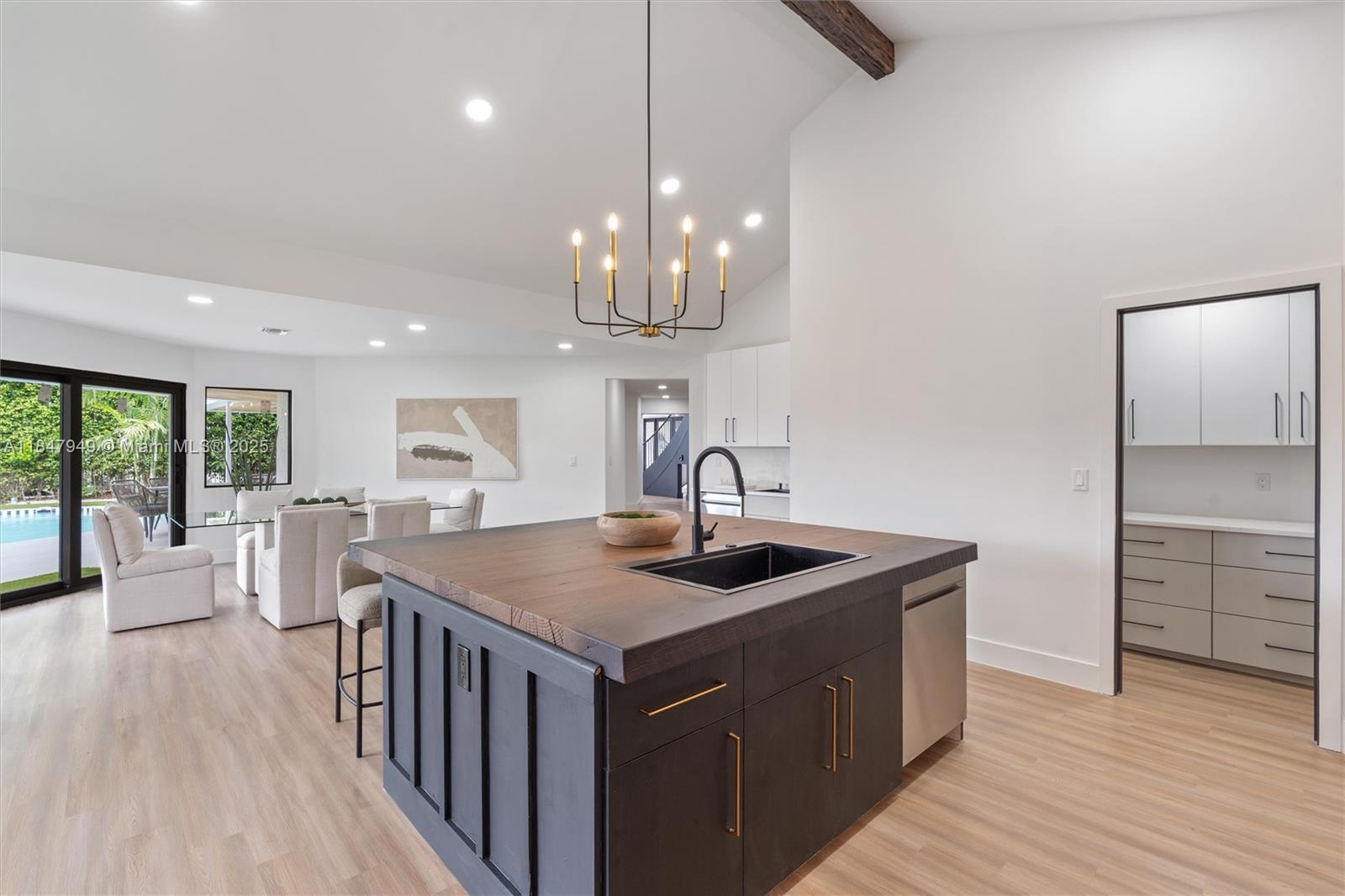 7190 Valencia Drive Boca Raton, FL 33433 - Photo 13 of 36