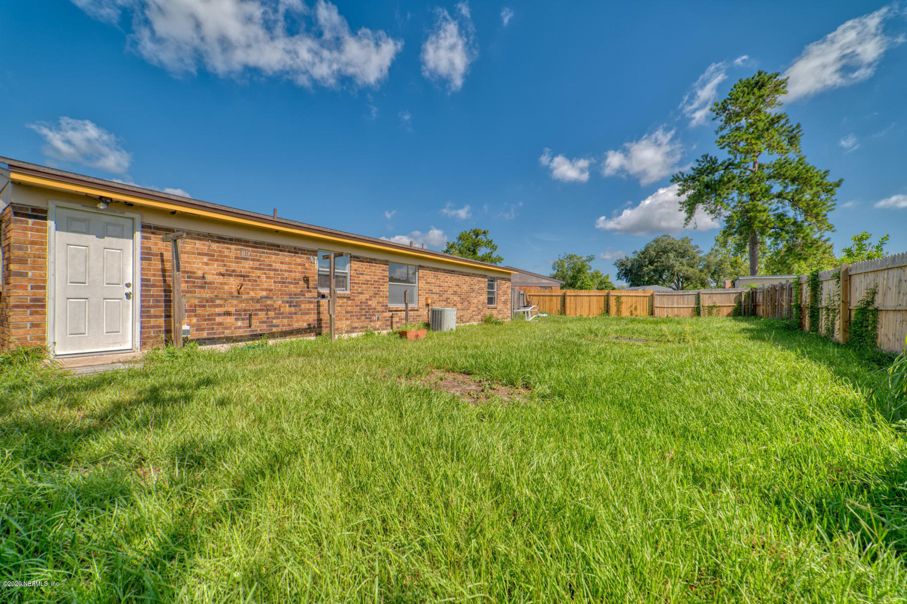 2159 Mareeba Road East Jacksonville, FL 32246 - Photo 16 of 16 Large Yard