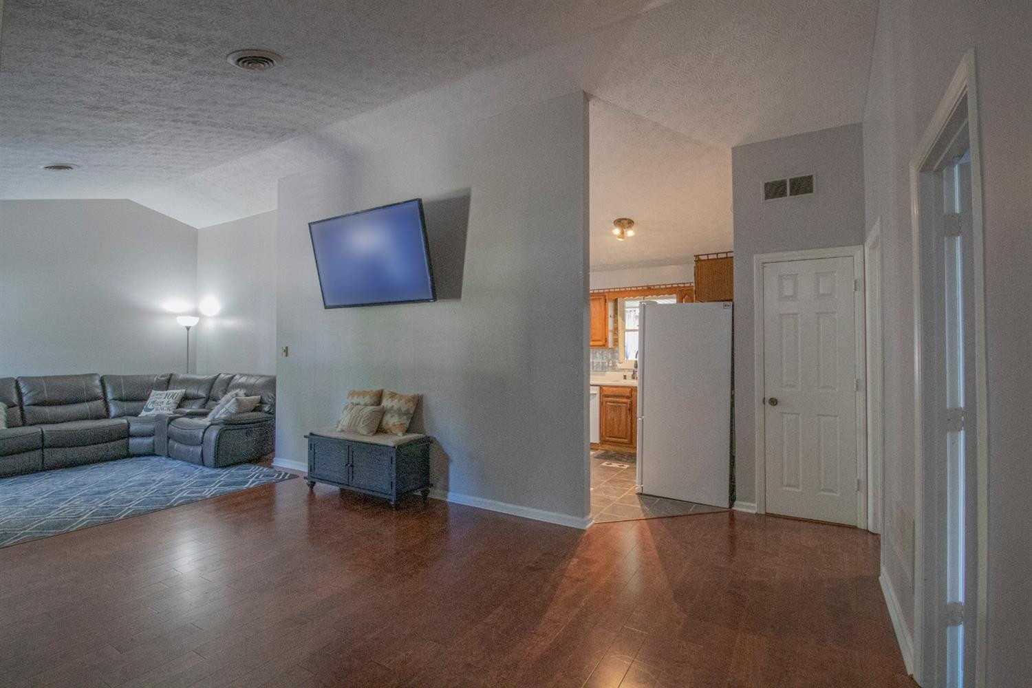 132 Robert Road Nicholasville, KY 40356 - Photo 11 of 40 Photo 11
