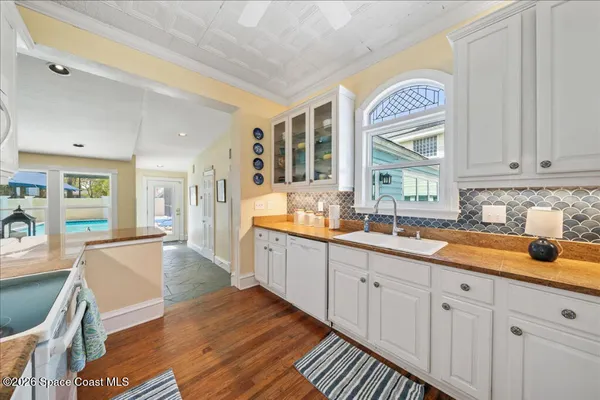 $1,500,000 | 1110 Riverside Drive, Titusville, FL 32780